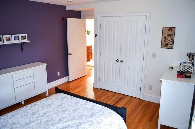 122 Charles St 2, Cambridge, MA 02141