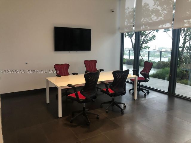 1600 NE 1st Ave 1102, Miami, FL 33132