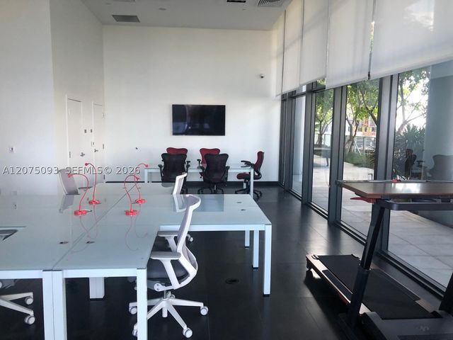 1600 NE 1st Ave 1102, Miami, FL 33132