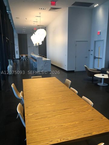 1600 NE 1st Ave 1102, Miami, FL 33132