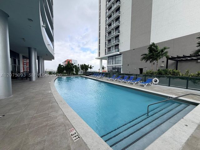 1600 NE 1st Ave 1102, Miami, FL 33132