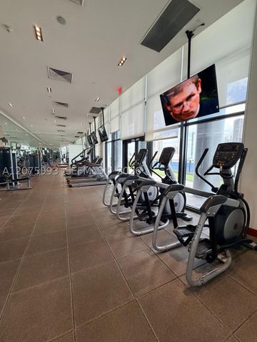 1600 NE 1st Ave 1102, Miami, FL 33132
