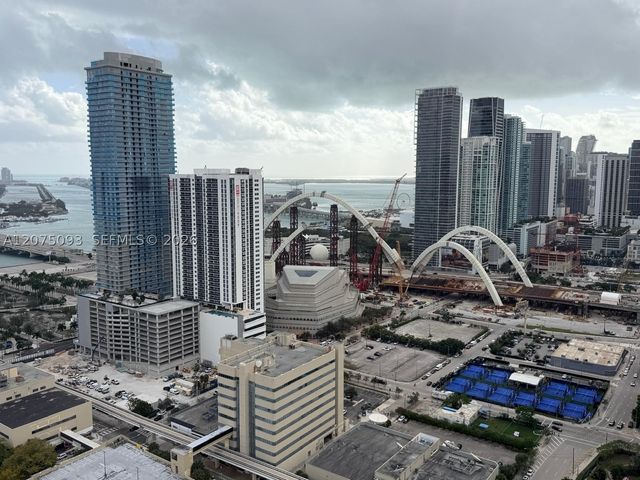 1600 NE 1st Ave 1102, Miami, FL 33132
