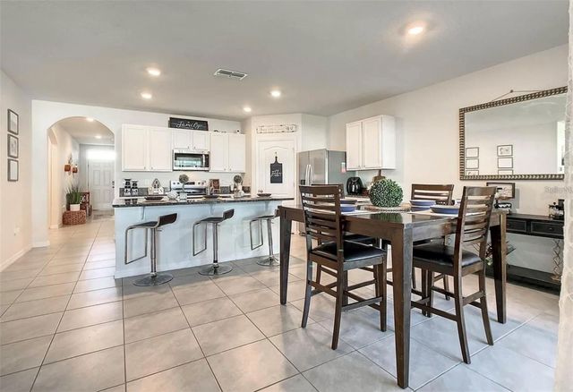 507 AUTUMN STREAM DRIVE, Auburndale, FL 33823