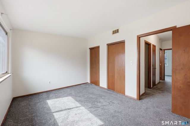 124 Webster Court 124, Newington, CT 06111