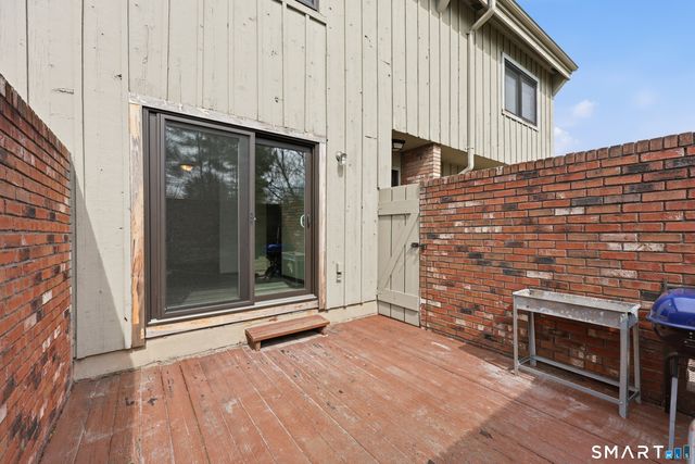 124 Webster Court 124, Newington, CT 06111