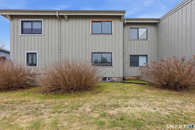 124 Webster Court 124, Newington, CT 06111