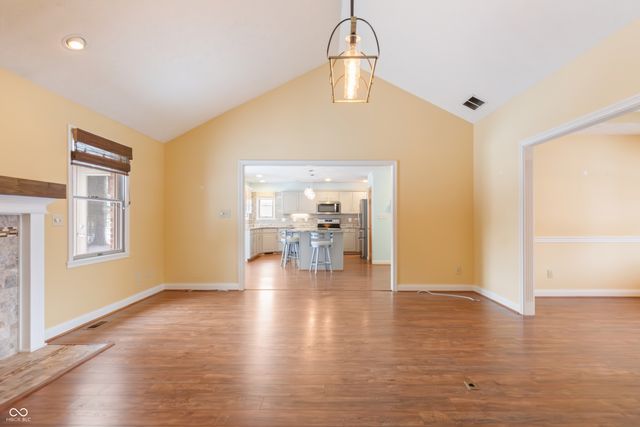 767 Harvest Ridge Drive, Avon, IN 46123