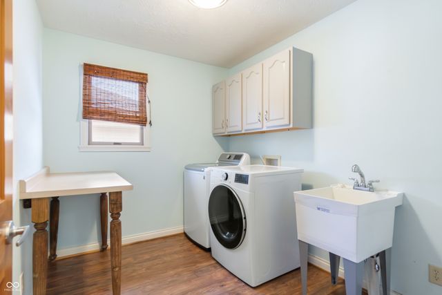 767 Harvest Ridge Drive, Avon, IN 46123