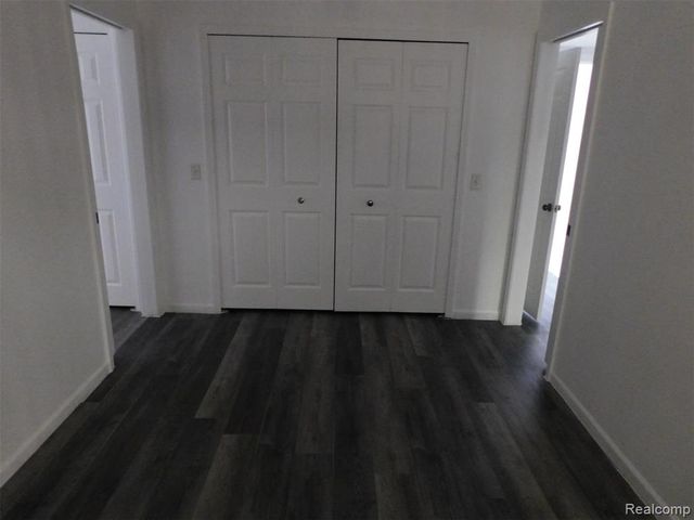 406 Country Club Drive 66, Saint Clair Shores, MI 48082