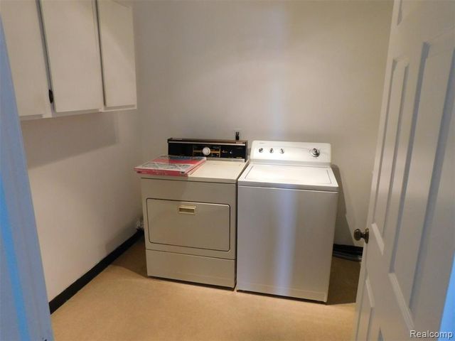 406 Country Club Drive 66, Saint Clair Shores, MI 48082