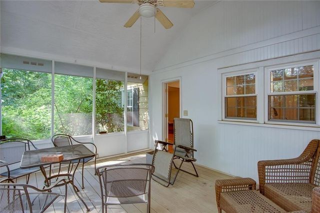 453 N Pineview Court, Decatur, GA 30030