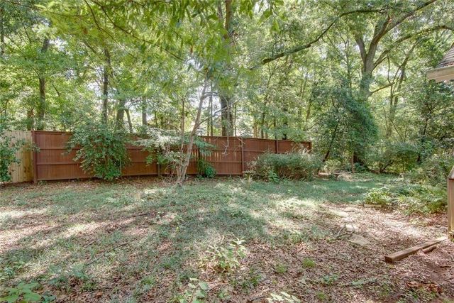453 N Pineview Court, Decatur, GA 30030