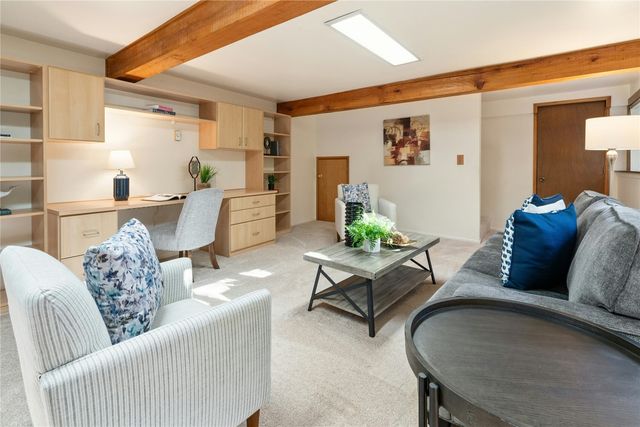 3024 NE 180th Street, Lake Forest Park, WA 98155