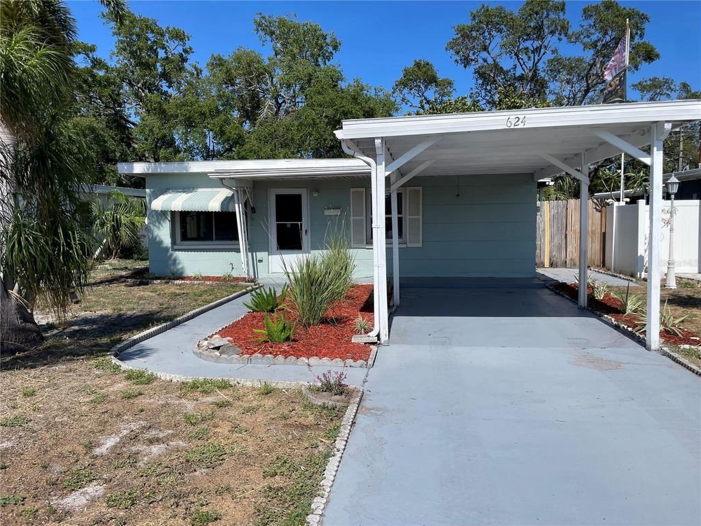 624 FOLSOM STREET S, St Petersburg, FL 33707