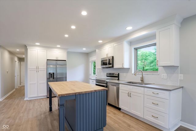 1948 Mullinix Road, Greenwood, IN 46143