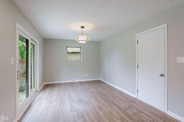 1948 Mullinix Road, Greenwood, IN 46143