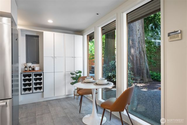1207 NE 140th Street, Seattle, WA 98125