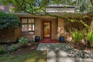 1207 NE 140th Street, Seattle, WA 98125
