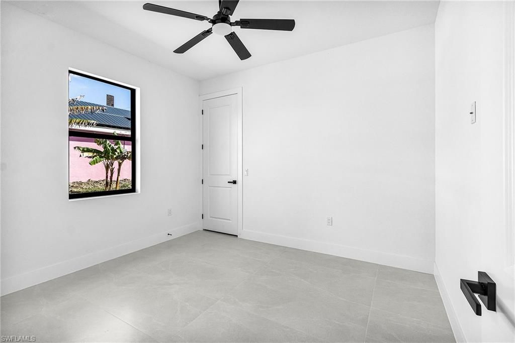 Image 16 of property listing at 1102 NE 4th PL, Cape Coral, FL 33909