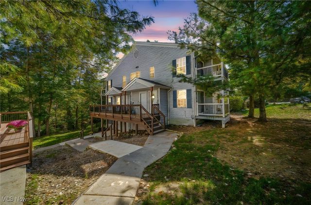 2302 Stoney Run Trail, Broadview Heights, OH 44147