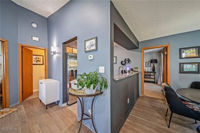 2302 Stoney Run Trail, Broadview Heights, OH 44147