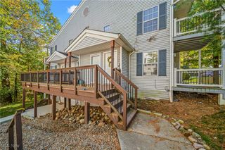 2302 Stoney Run Trail, Broadview Heights, OH 44147