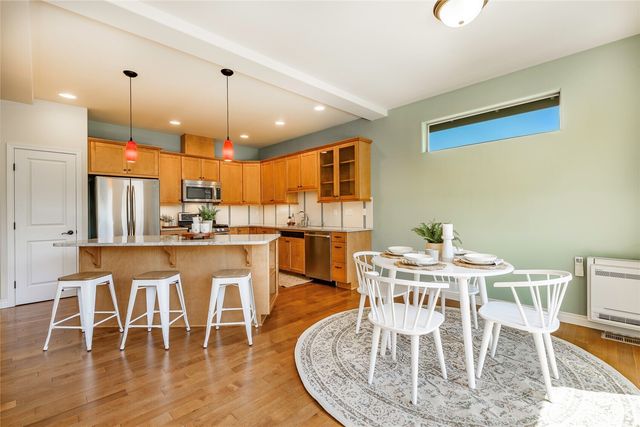 2204 Lopez Street, Bellingham, WA 98229