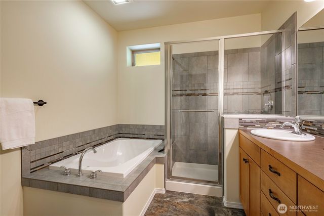 2204 Lopez Street, Bellingham, WA 98229