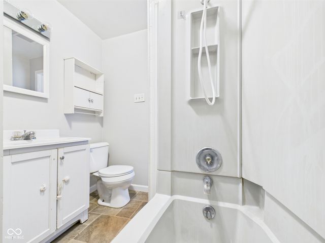 903 W 22nd Street, Anderson, IN 46016