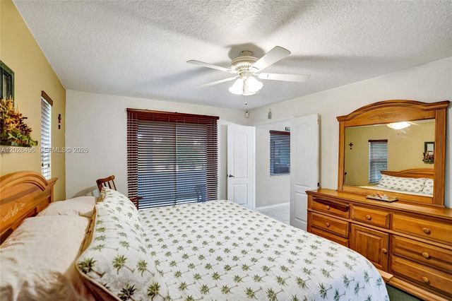 14808 N 69th Street N, Loxahatchee, FL 33470