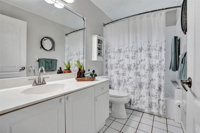 14808 N 69th Street N, Loxahatchee, FL 33470
