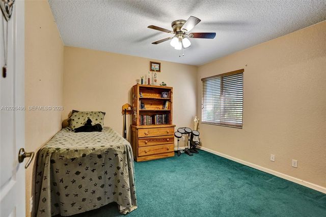 14808 N 69th Street N, Loxahatchee, FL 33470