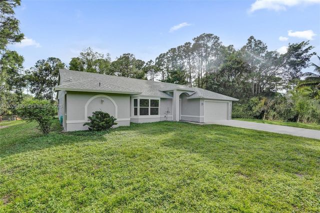 14808 N 69th Street N, Loxahatchee, FL 33470