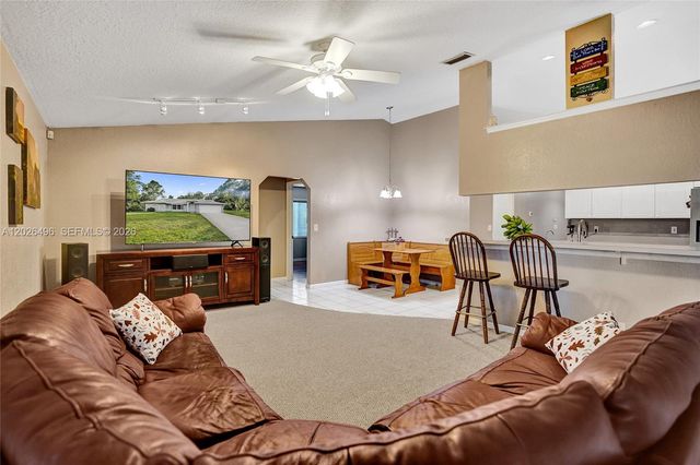 14808 N 69th Street N, Loxahatchee, FL 33470