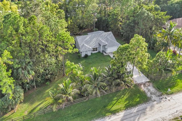 14808 N 69th Street N, Loxahatchee, FL 33470