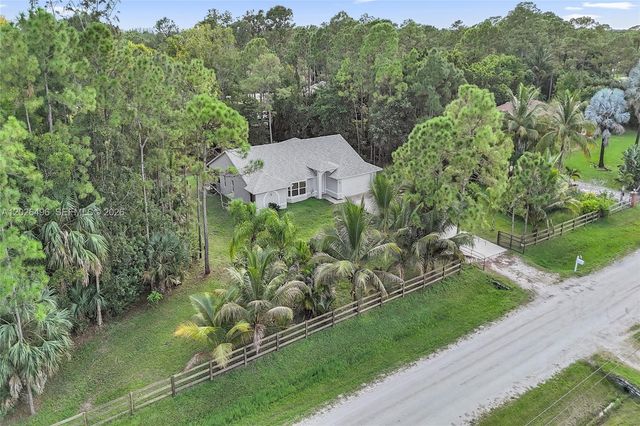14808 N 69th Street N, Loxahatchee, FL 33470