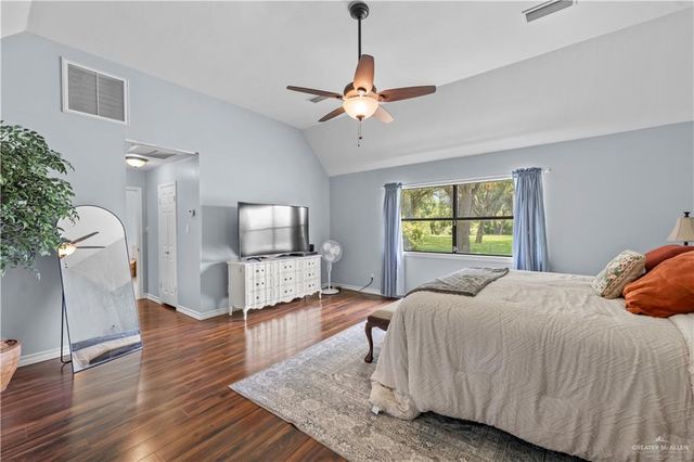4501 S Bridge Avenue, Weslaco, TX 78596