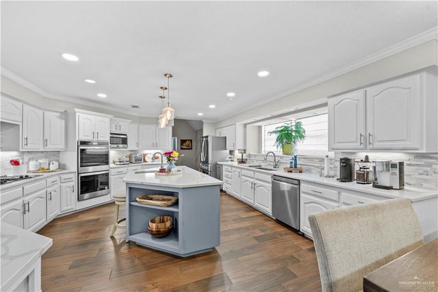 4501 S Bridge Avenue, Weslaco, TX 78596