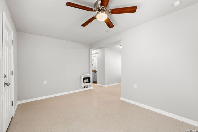 311 S San Joaquin, San Antonio, TX 78237