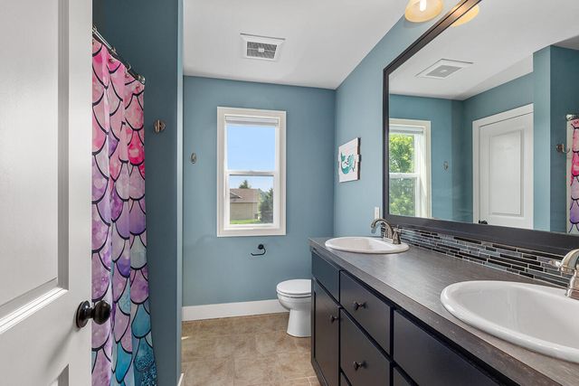 4270 Autumn Ridge Drive, Middleville, MI 49333