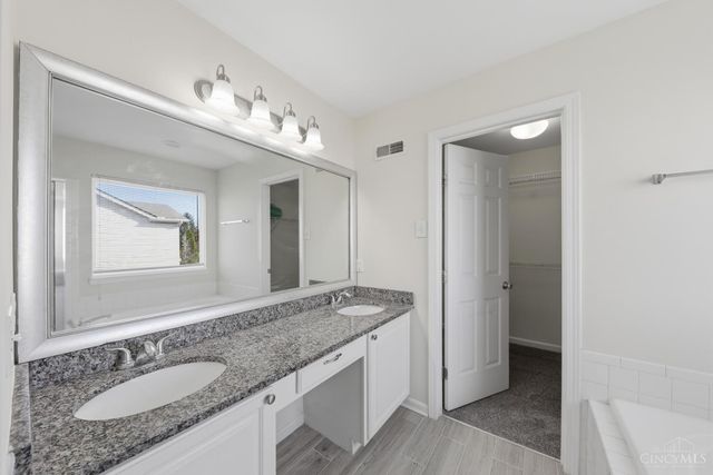 5271 Harvestdale Drive, Mason, OH 45040