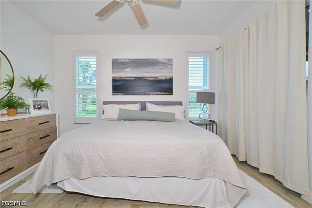 8848 Middlebrook DR, Fort Myers, FL 33908