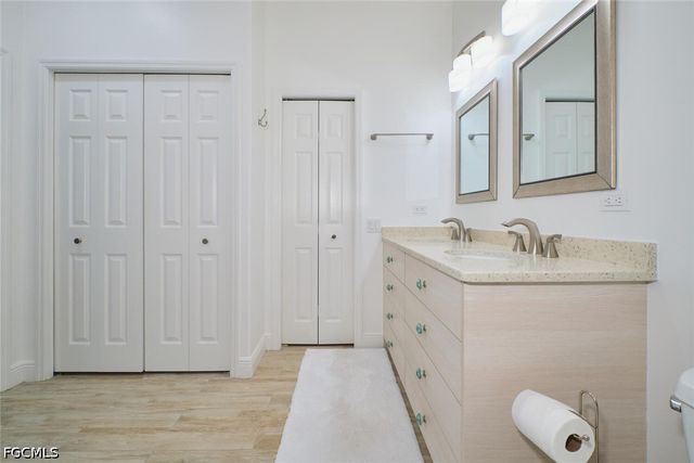 8848 Middlebrook DR, Fort Myers, FL 33908