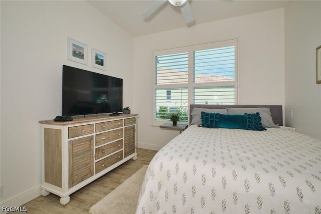 8848 Middlebrook DR, Fort Myers, FL 33908