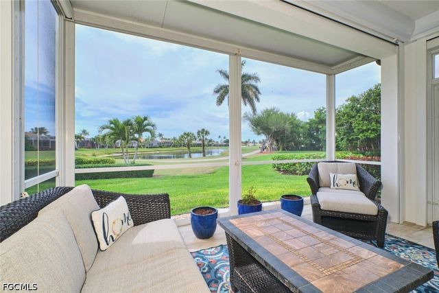 8848 Middlebrook DR, Fort Myers, FL 33908