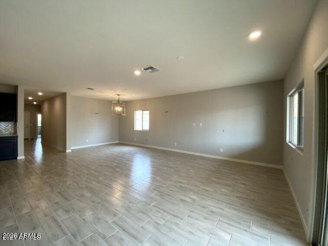 976 E White Wing Drive, Casa Grande, AZ 85122