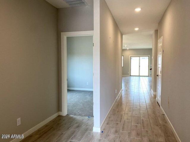 976 E White Wing Drive, Casa Grande, AZ 85122