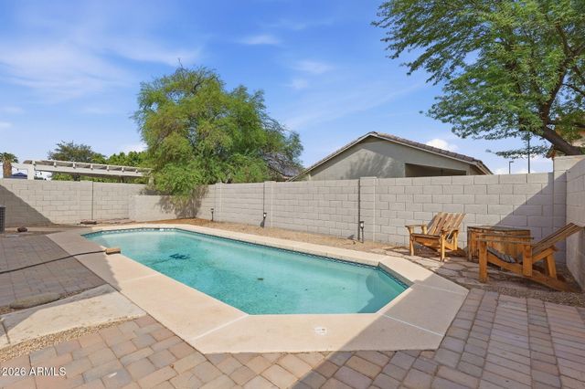 702 E KYLE Drive, Gilbert, AZ 85296