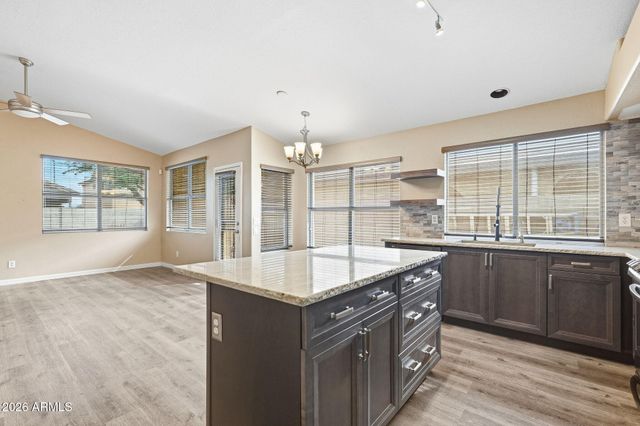 702 E KYLE Drive, Gilbert, AZ 85296